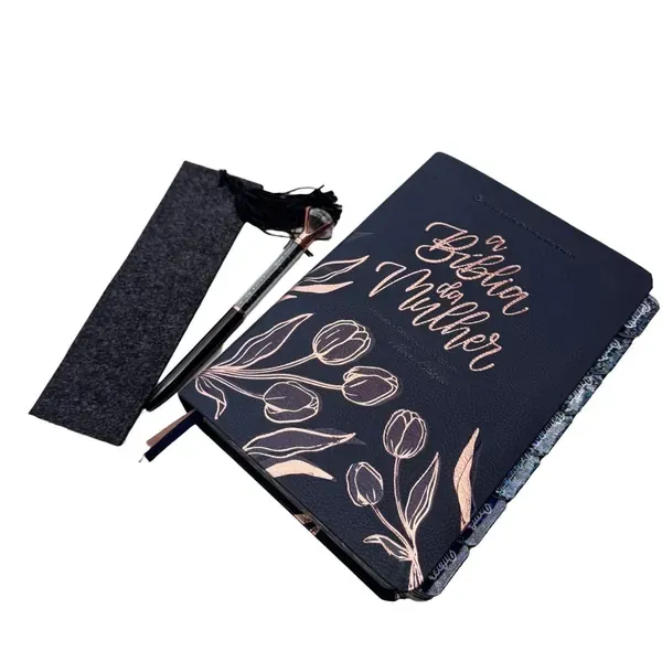 Capa do livro Bíblia de Estudo Mulher Preta Arc com Abas Preta Gliter Sbb